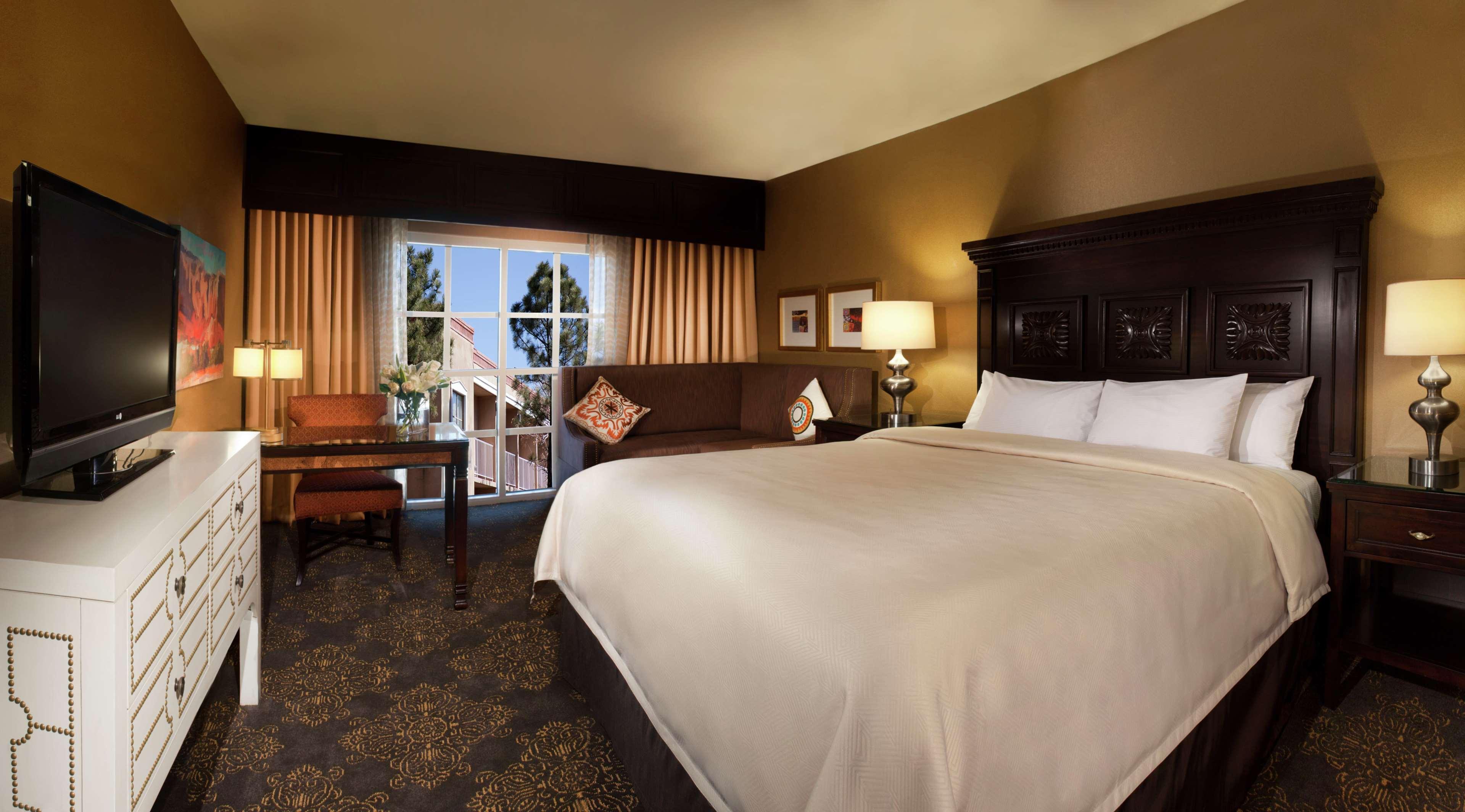 מלון Hilton Santa Fe Historic Plaza מראה חיצוני תמונה